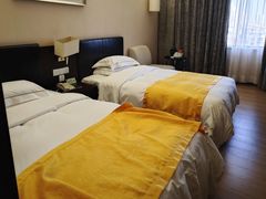 -汕头金海湾大酒店(龙眼南路美食街万象城店)