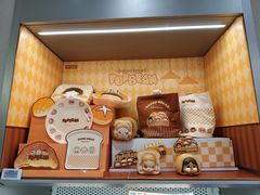 -泡泡玛特POPMART(蓝色港湾店)