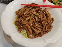 -绿雅居原生态农庄(小涌店)