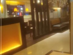 -必胜客(机场路店)