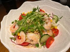 虾仁牛油果蔬菜沙拉-鸟屯(三里屯店)