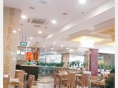 大堂-椿记烧鹅(叠彩店)