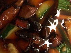 -龙巢盱眙龙虾·牛蛙·烧烤宵夜(八卦岭店)