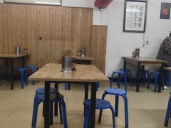 -老字号贾家肉丸糊辣汤(光明巷店)