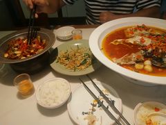 -蜀香格格•剁椒鱼头(龙西店)