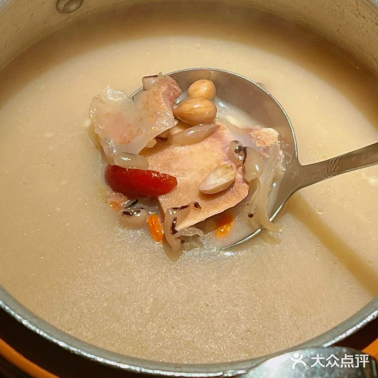 广州💥四代传承老字号牛杂煲·龚印记🐮