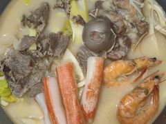 -三人行骨头王火锅(长寿店)