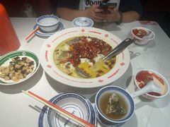 -禄鼎记·排队俩小时都要吃的酸菜鱼(石牌桥店)