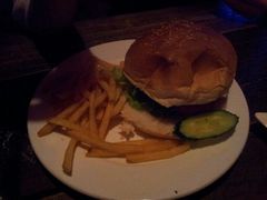 牛肉汉堡-Helens海伦司小酒馆(红旗南路店)