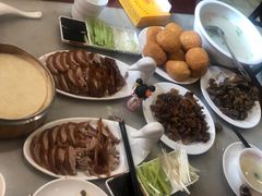-梅利汴京烤鸭•开封豫菜地标店(晋安路店)