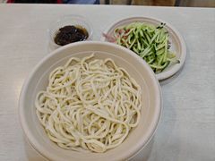 -黑八私房老北京炸酱面