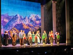 -交通银行前滩31演艺中心