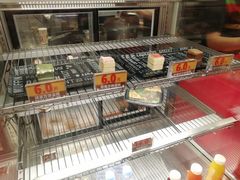 面包甜点陈列柜-汉堡王(徐汇绿地缤纷店)