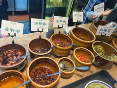 -云阿蛮云南生烫牛肉米线(奉贤路店)