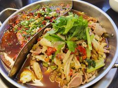 鸡杂毛血旺-胖娃古镇鸡杂·黑金冠(磁器口总店)