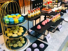 -川骄海鲜自助(王府井奥莱UP TOWN店原世界之花店)