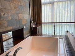 -中铁花水湾温泉酒店(大邑店)