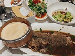 -梅利汴京烤鸭•开封豫菜地标店(东大街店)