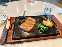 -必胜客(安盛金马店)