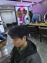 -藤野造型烫染·漂发