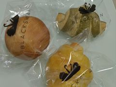 静冈青柚可颂-BLACKSWAN黑天鹅(环球店)