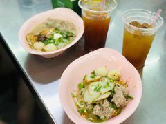 鱼蛋干细米粉-榮泰米粉湯(Left Shop)