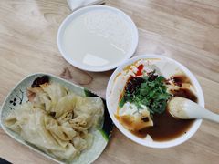 -筋饼豆腐脑一绝