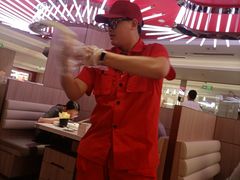 -海底捞火锅(杭州庆春路夜宵主题店)