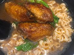 番茄浓汤鸡翅猪扒通粉-华嫂冰室(尖沙咀店)