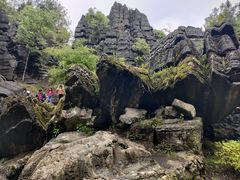 -梭布垭石林景区