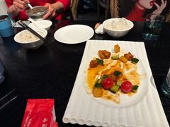 -河畔春天时尚餐厅