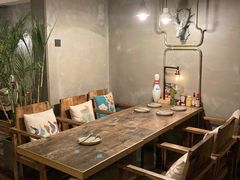 -HIGH FIVE哈福手工汉堡(桂林路店)