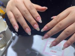 -瞧·享轻奢美甲美睫