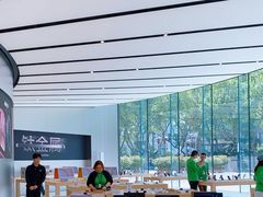 -Apple零售店(新街口店)