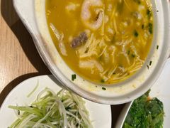 -渝信川菜 · 川味家常菜(财富购物中心店)