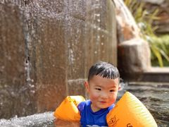 -七彩云南古滇温泉山庄