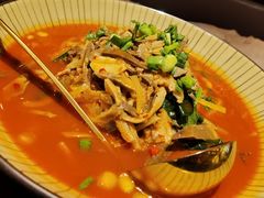 酸汤羊杂-丝路金桃·新疆菜(徐汇店)