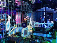 -世代星球·保龄球·镭战真人CS·团建(杨浦店)
