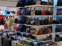 -米莱欧百货(吉利店)