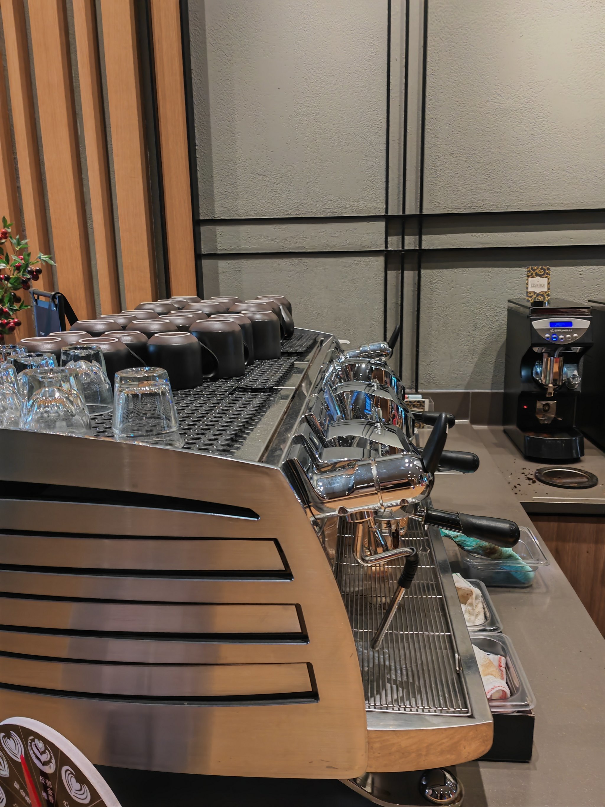 「星巴克臻选(郑州熙地港店)」 星巴克