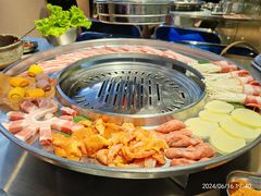 -哈哈碳都·牛肋条无限自助烤肉(宝龙店)