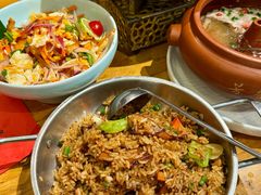 -老滇山寨•云南特色菜•地方菜•民族风情歌舞表演(金碧店)