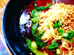 -赖扁担重庆小面(友谊路店)