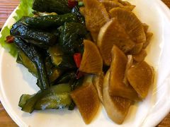 -闯关东东北农家菜(崂山石老人店)