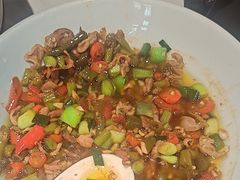 酸辣鸡杂-东方红·湖南菜(金屿店)