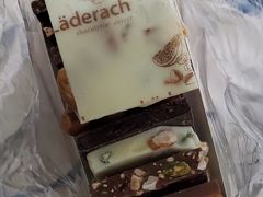 -Laderach 莱德拉(上海环贸iapm店)