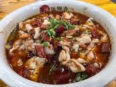 -饭饱香土碗菜(新科店)