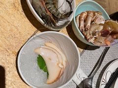 -雍和会海鲜姿造自助(湖东路店)