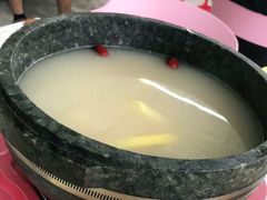 -墨脱石锅椰子鸡•海鲜糟粕醋(榆亚路店)
