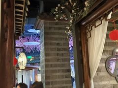 -韵秋荷(宝山龙湖天街店)